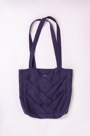 Xenta tote bag in navy linen, front view